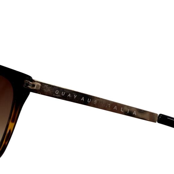 Quay Australia Sunglasses X Desi Perkins OTL II Black Tort/Brown Fade - Picture 6 of 8